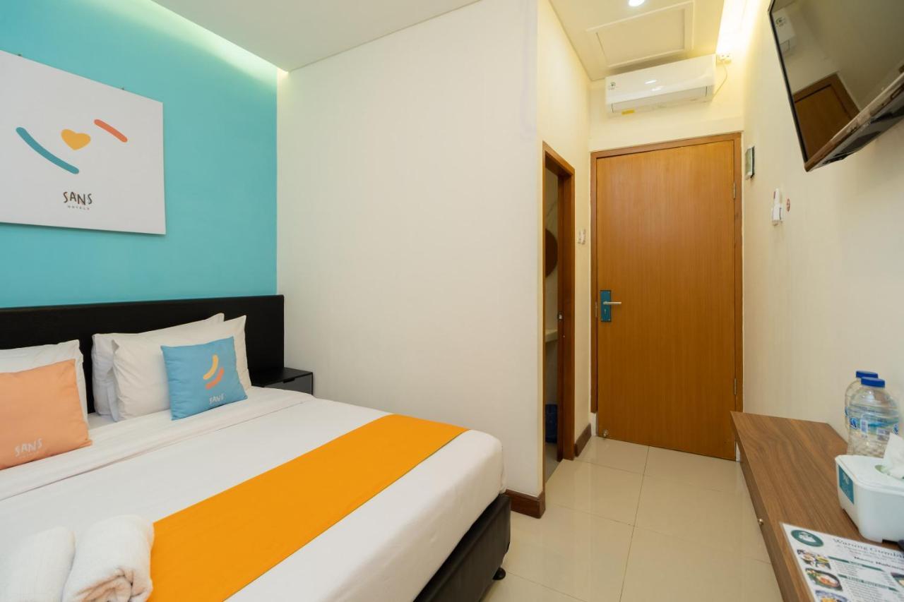 Sans Hotel Suryakencana Bogor Exteriér fotografie